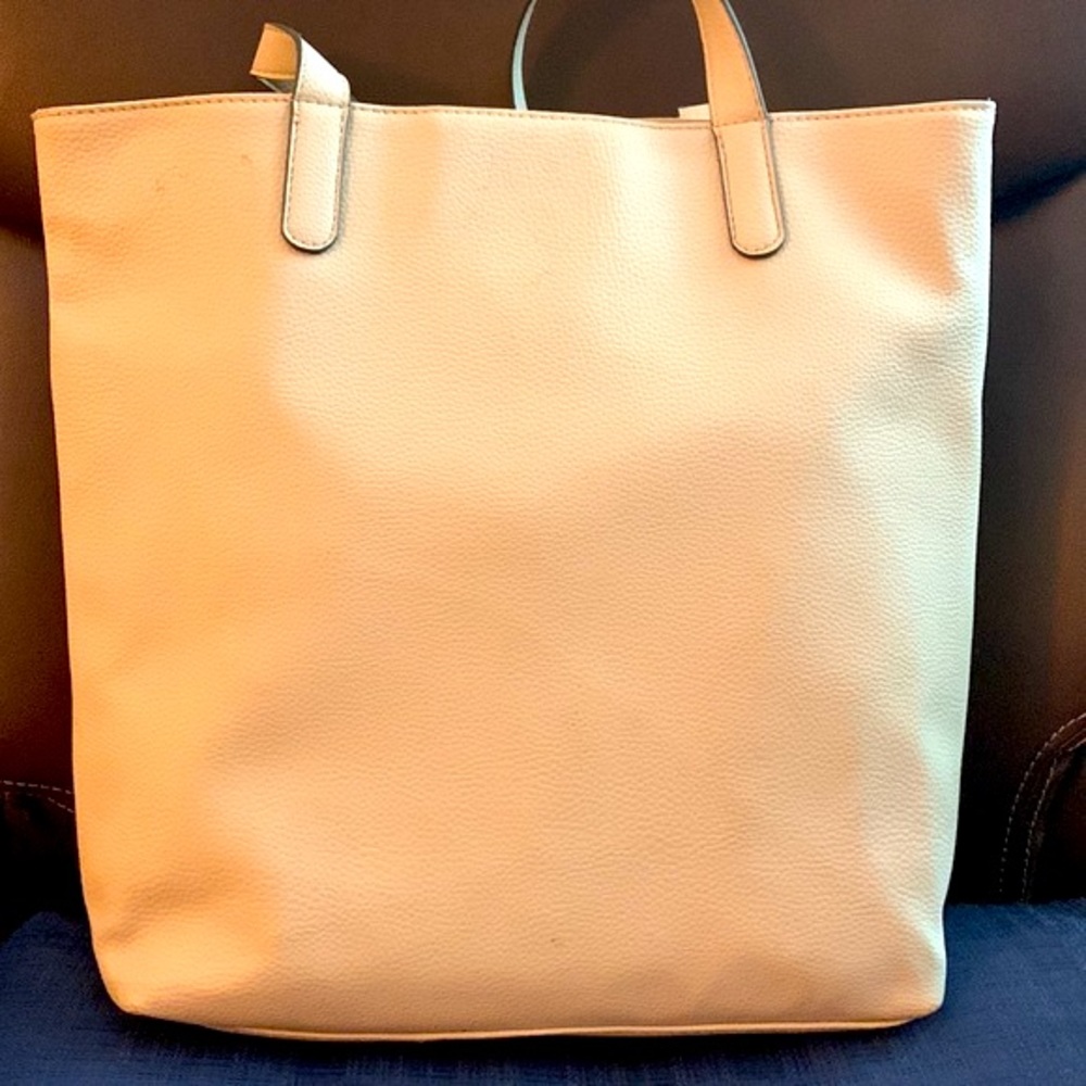 Rossetti Tote - Picture 3 of 6